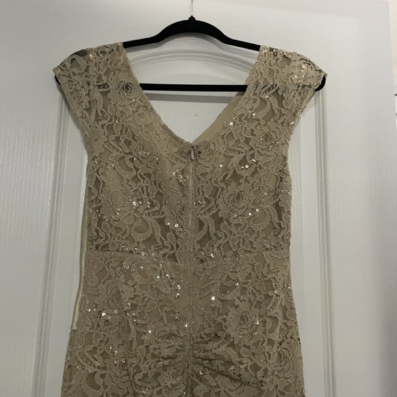 Beautiful beige dress - Picture 4 of 5